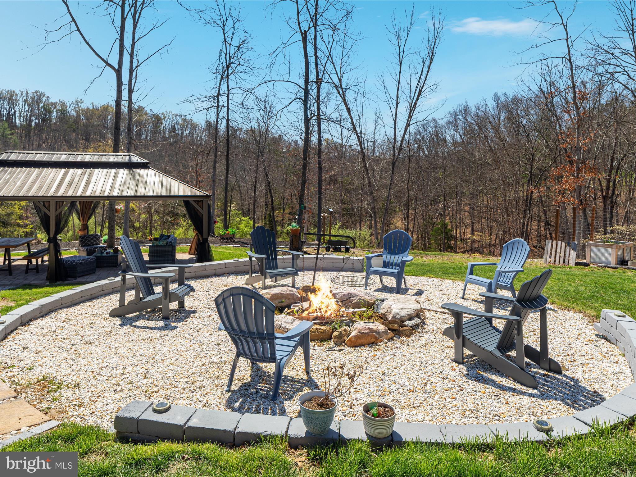 WOODLAND SPRINGS - Residential