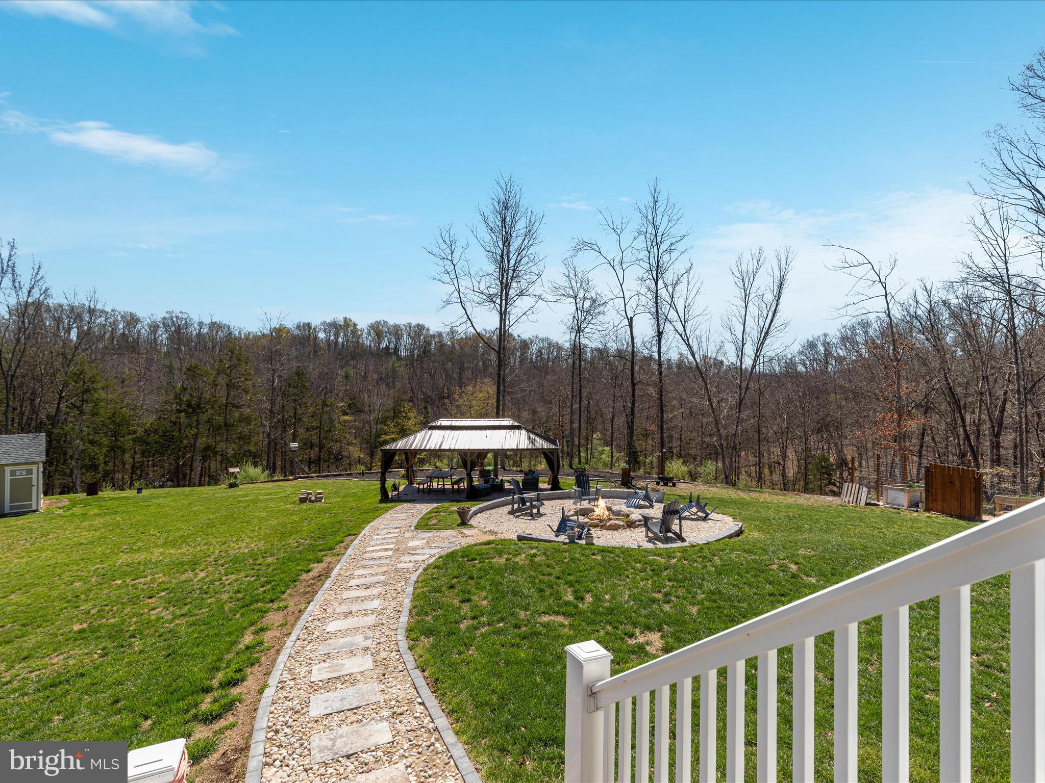 WOODLAND SPRINGS - Residential