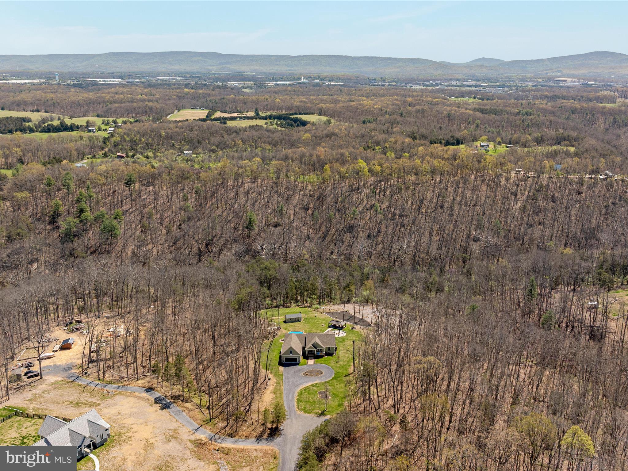 WOODLAND SPRINGS - Residential