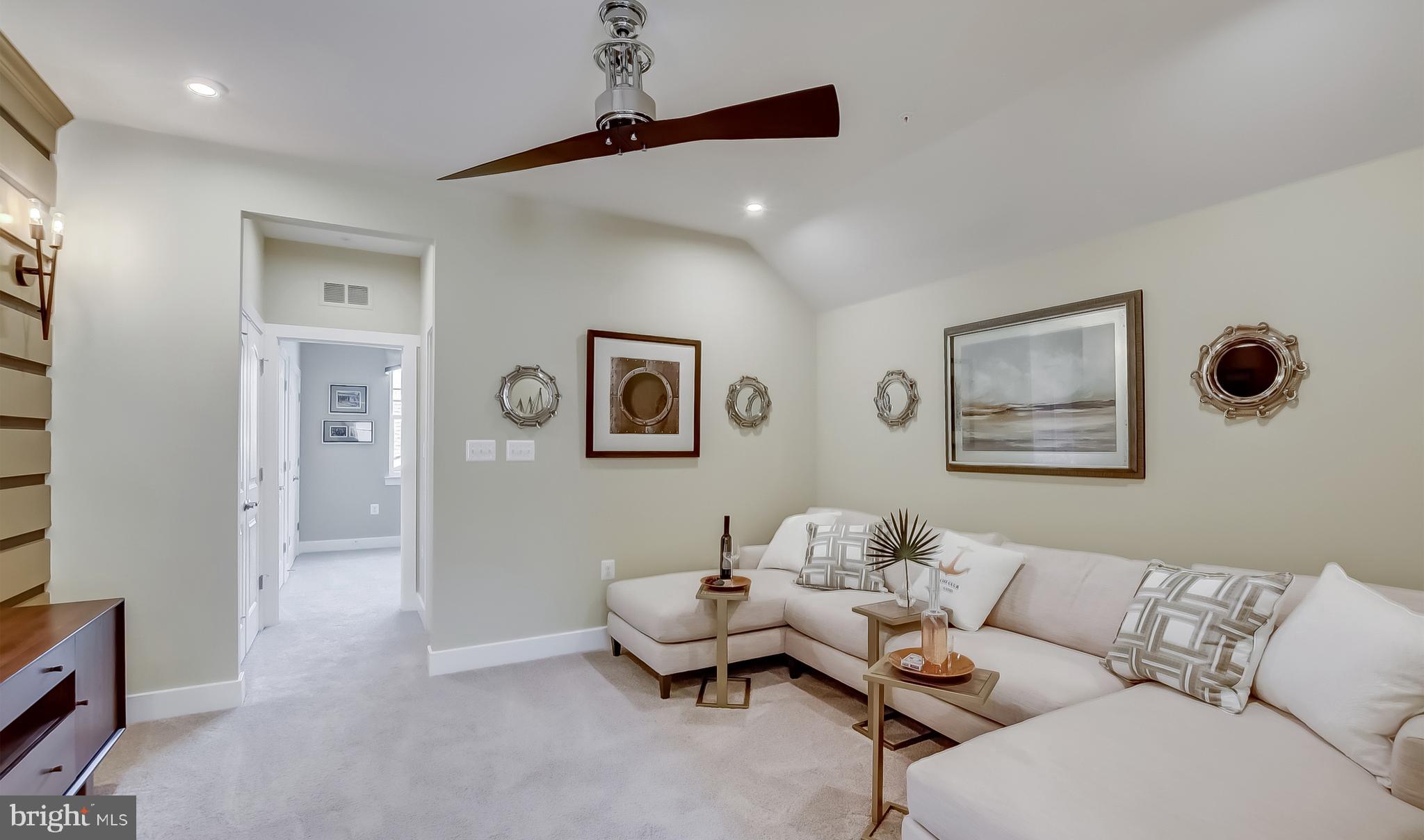 FOUR SEASONS AT KENT ISLAND - Residential