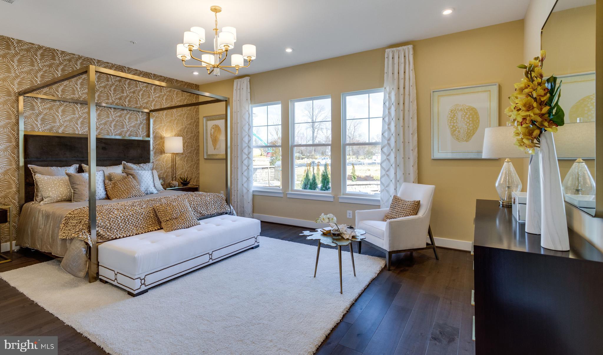 FOUR SEASONS AT KENT ISLAND - Residential