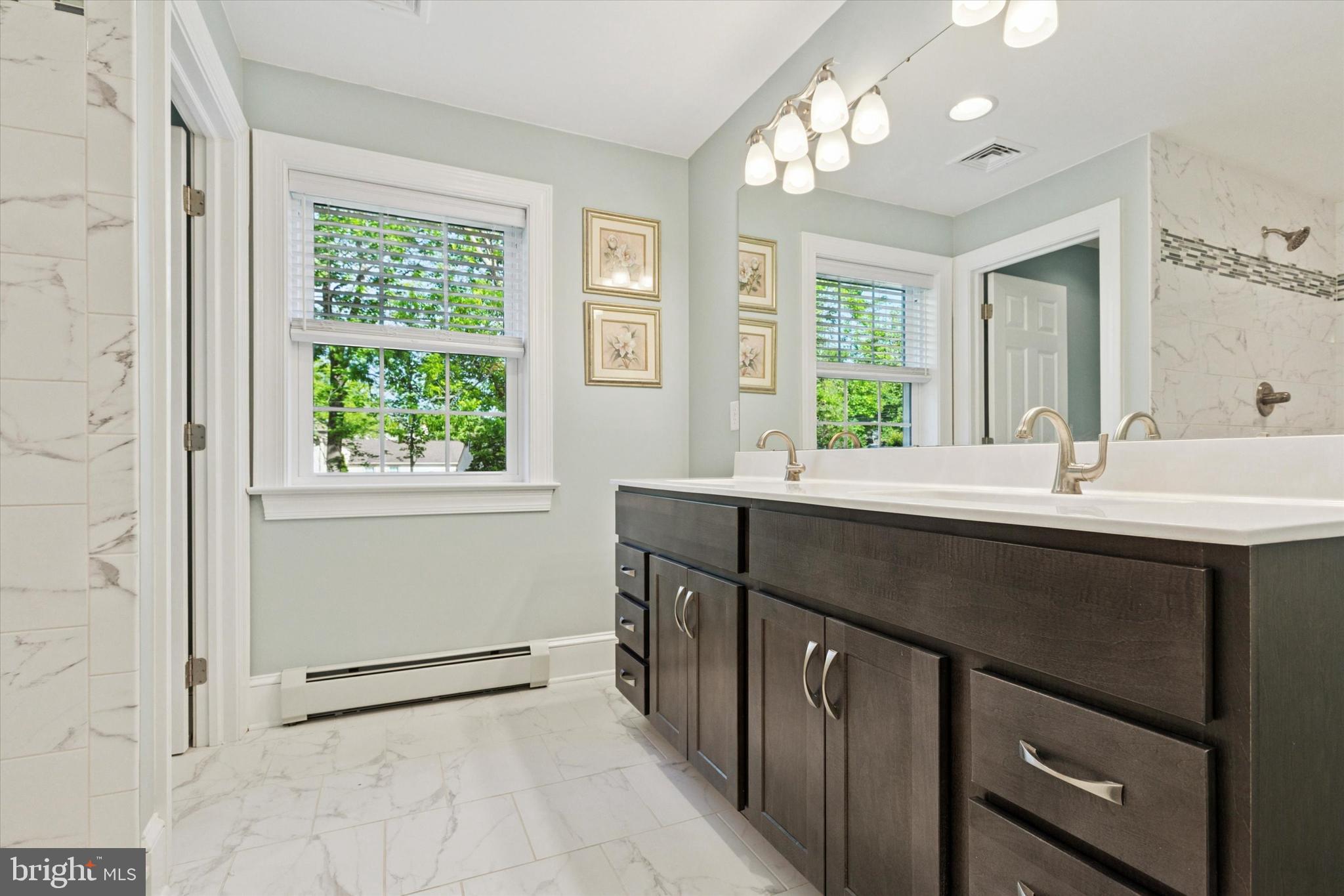 SOUTH WAYNE - Residential