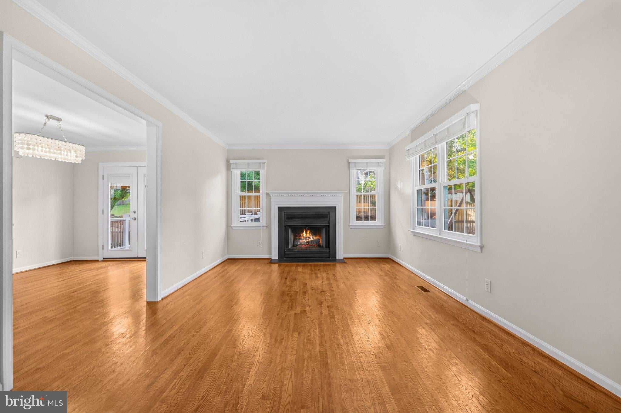 1704 BARTHOLOMEW COURT