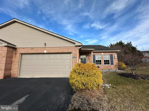 23 HOMESTEAD DRIVE GREENCASTLE PA 17225