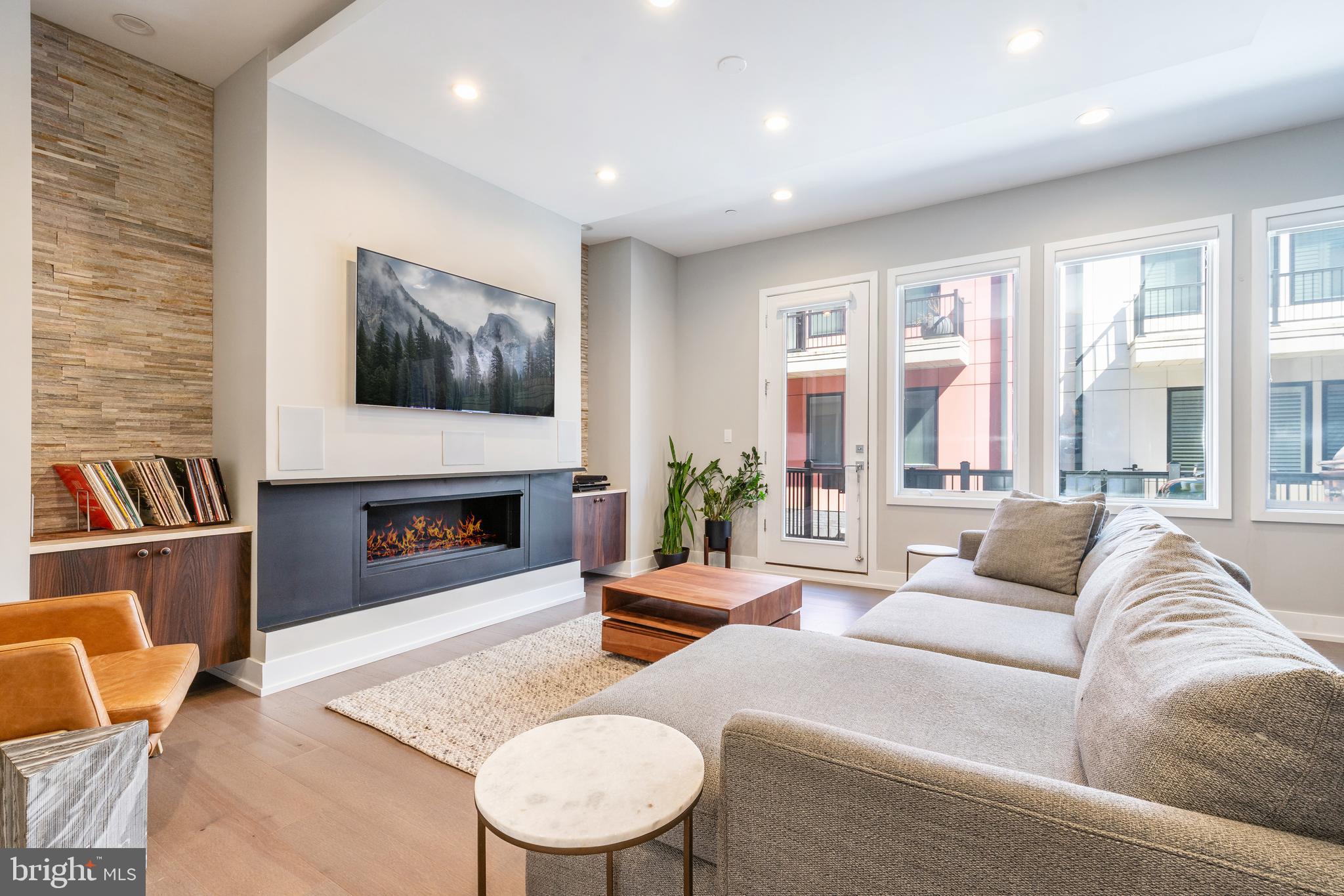 NORTHERN LIBERTIES - Residential Lease