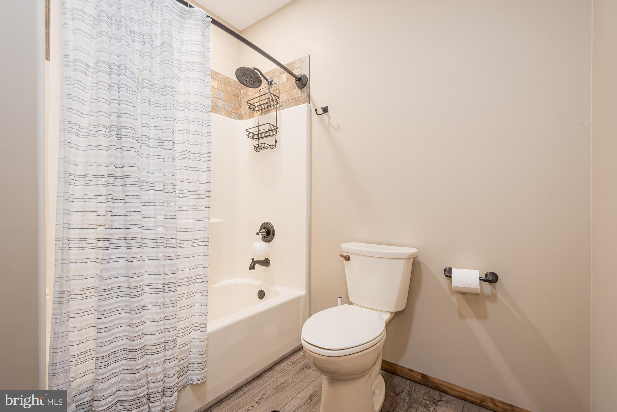 LAGO VISTA - Residential