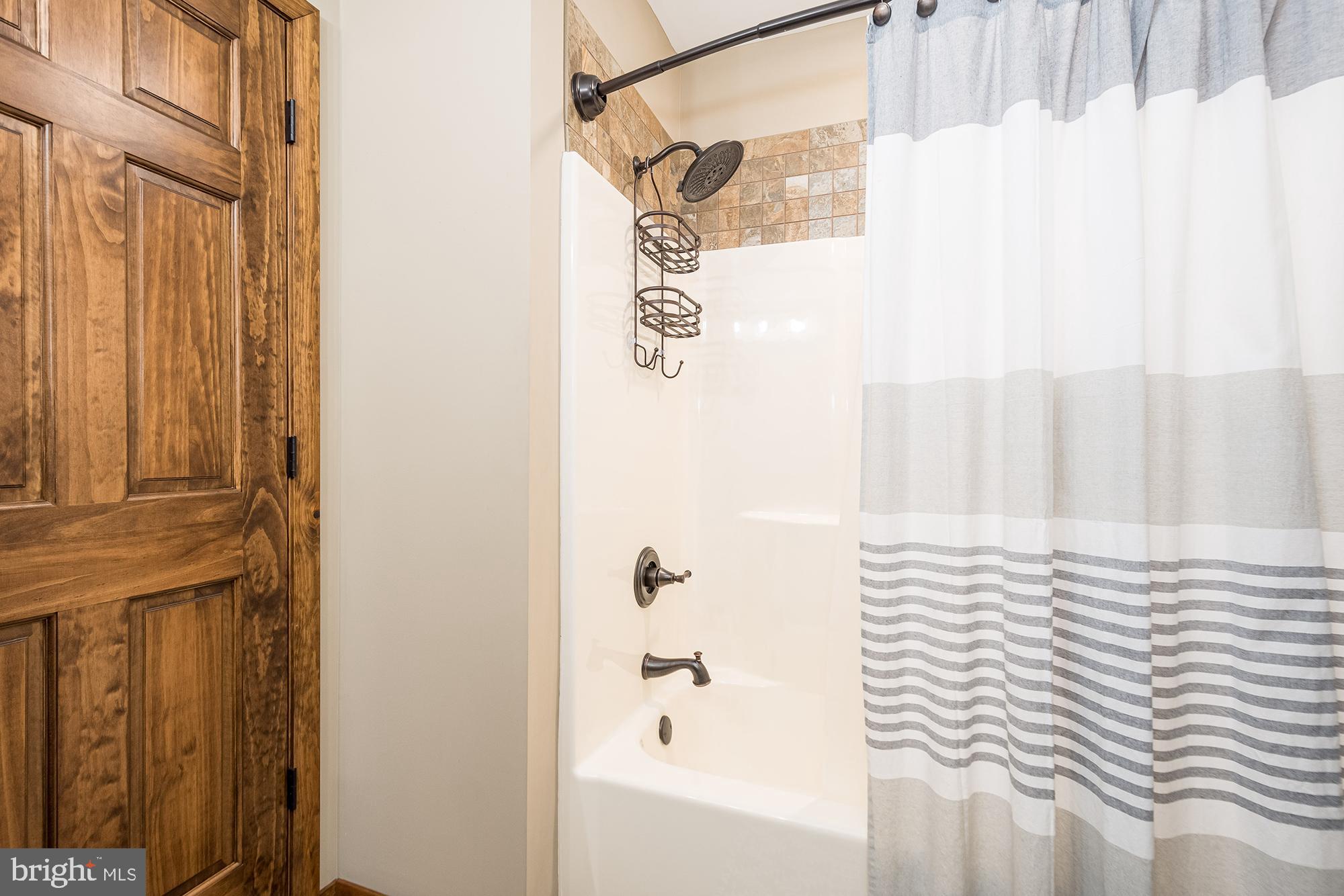 LAGO VISTA - Residential