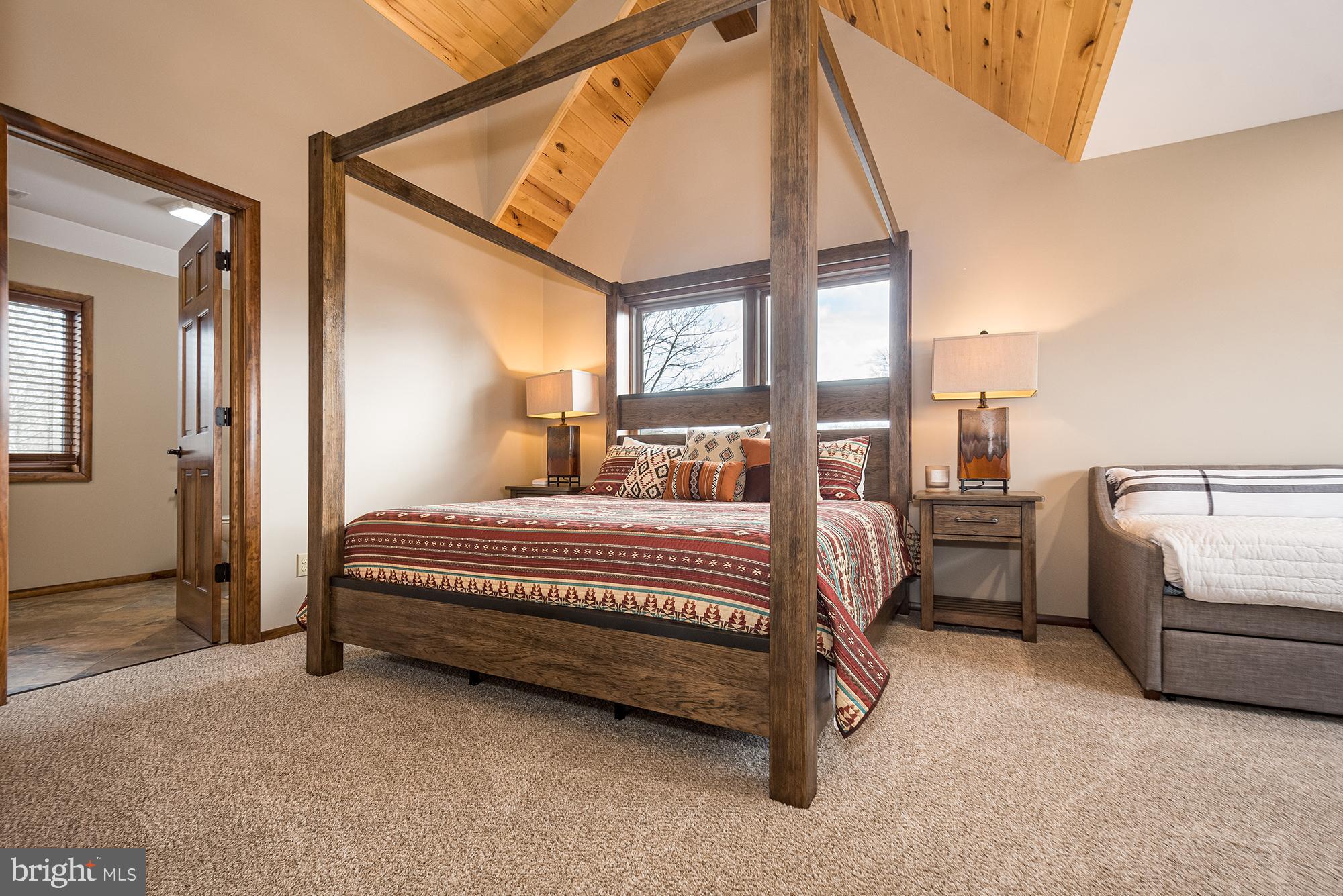 LAGO VISTA - Residential