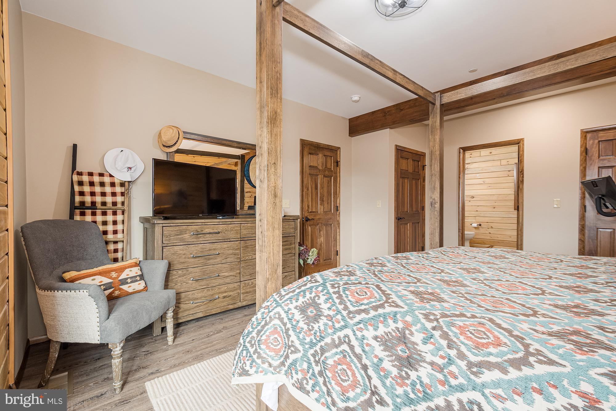 LAGO VISTA - Residential