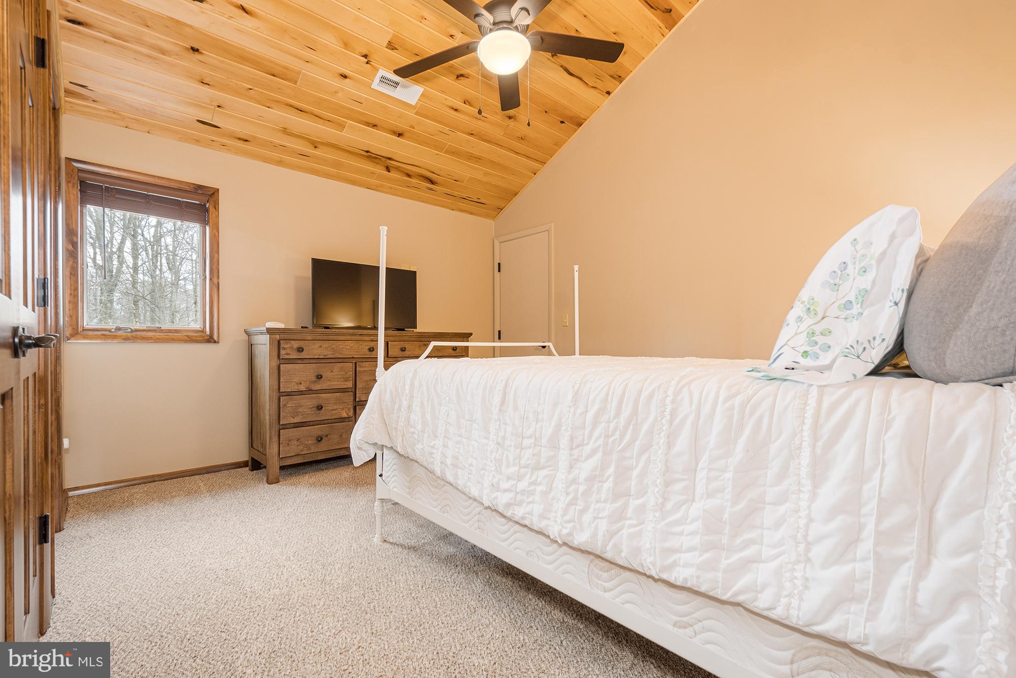 LAGO VISTA - Residential