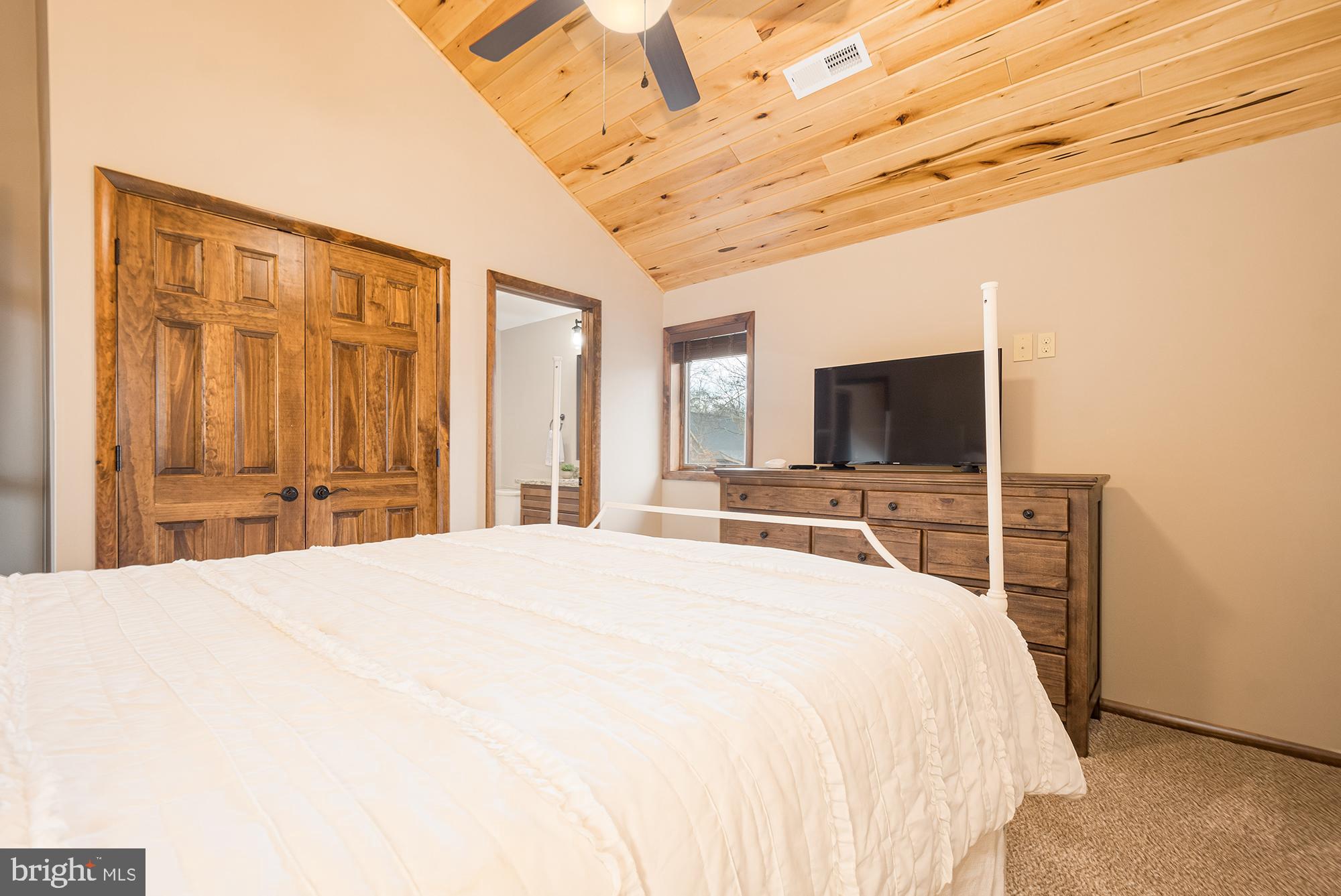 LAGO VISTA - Residential