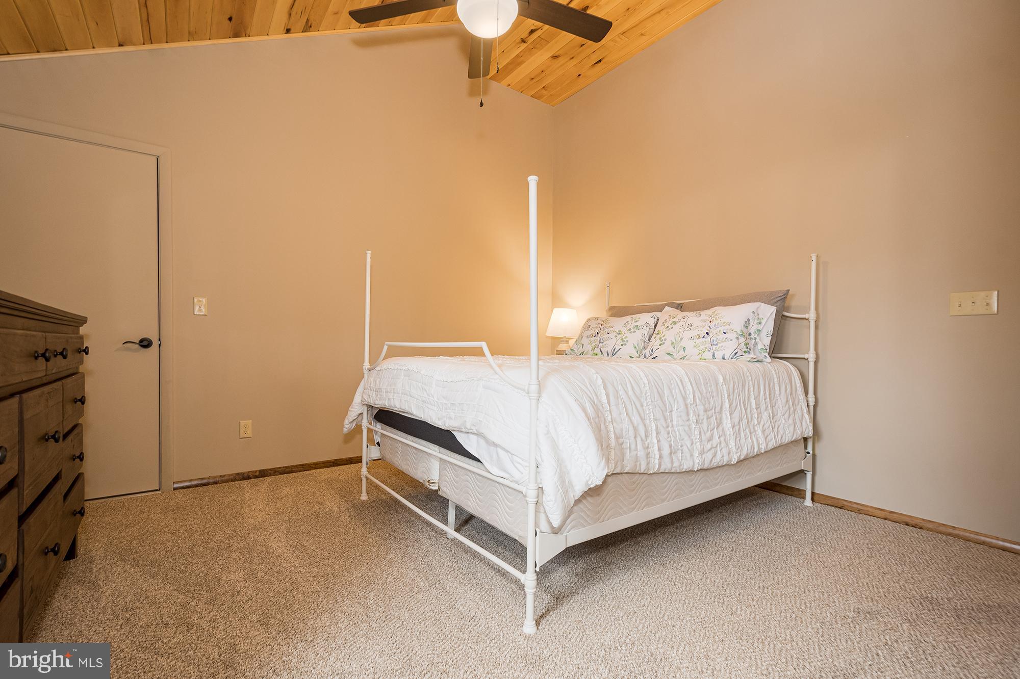 LAGO VISTA - Residential