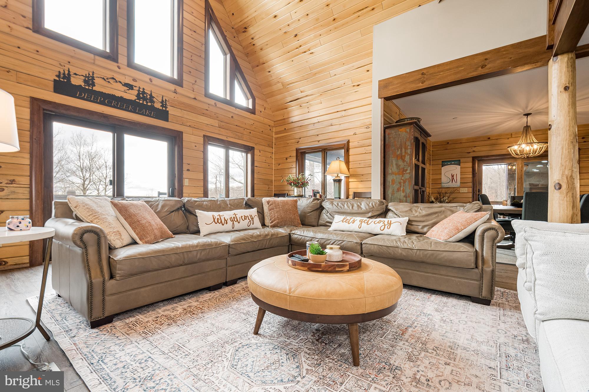 LAGO VISTA - Residential