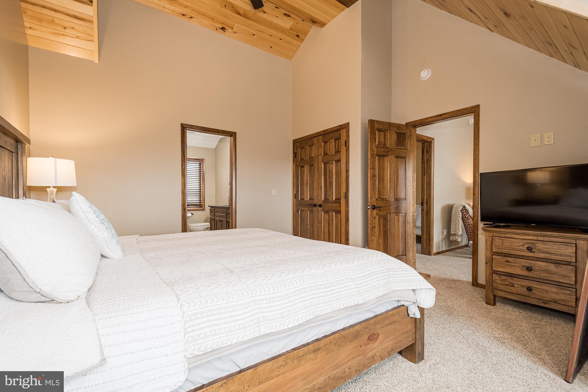 LAGO VISTA - Residential