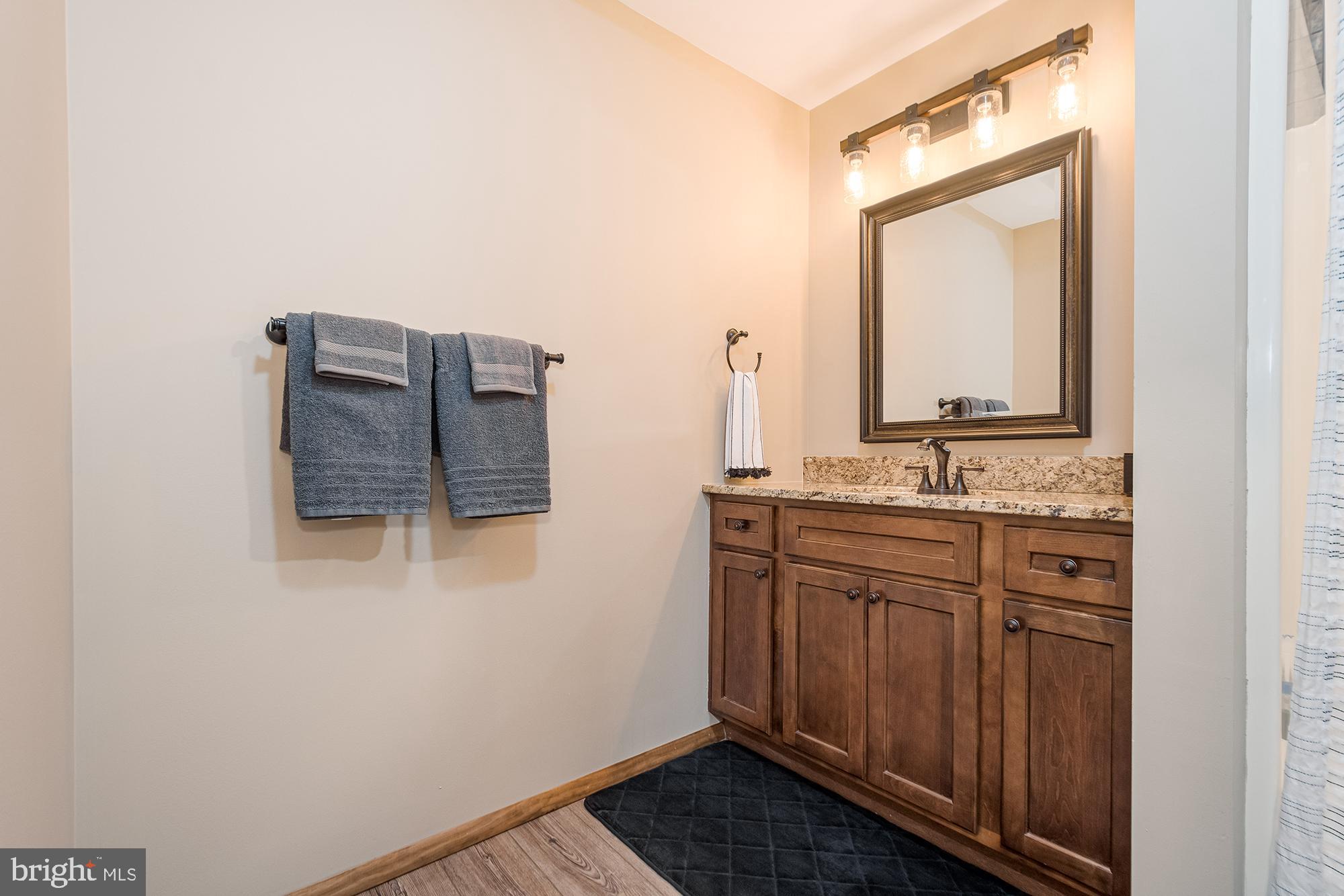 LAGO VISTA - Residential