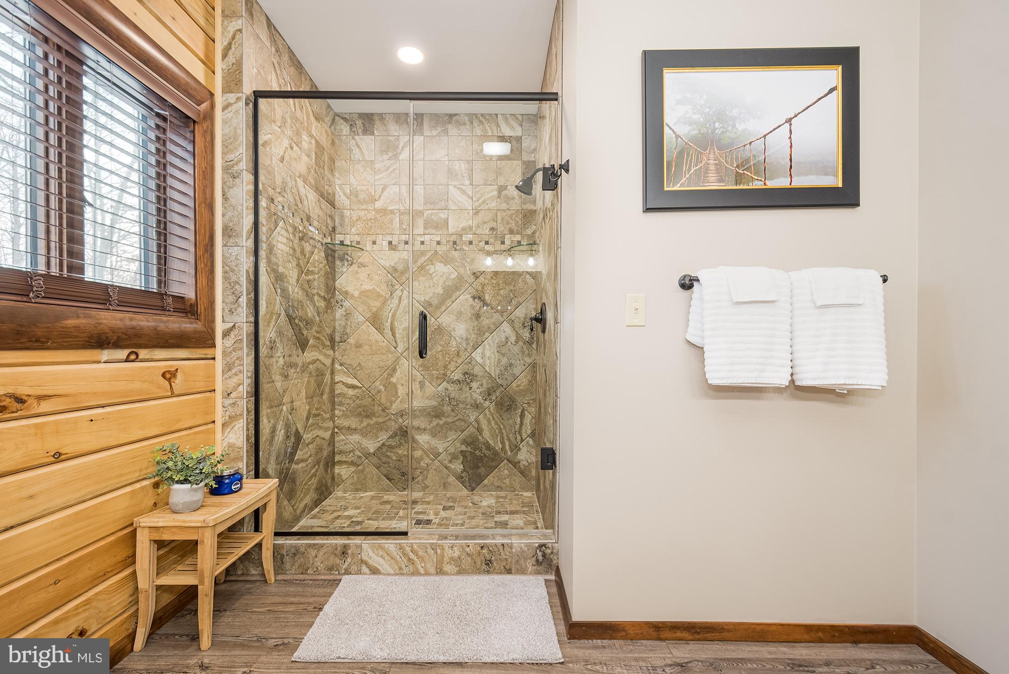 LAGO VISTA - Residential