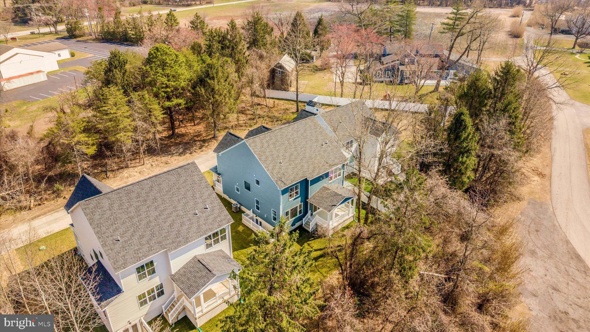 MILLERSVILLE - Residential