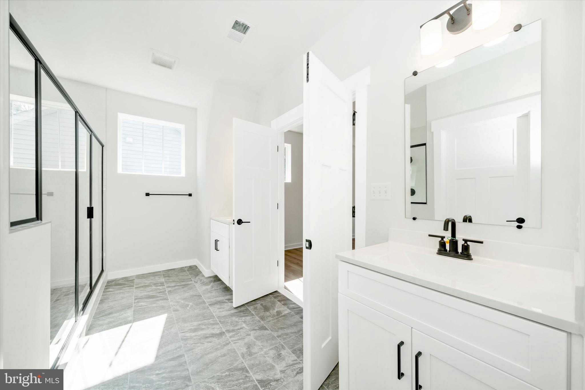 MILLERSVILLE - Residential