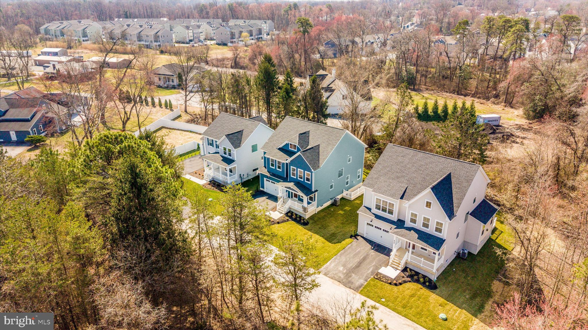 MILLERSVILLE - Residential