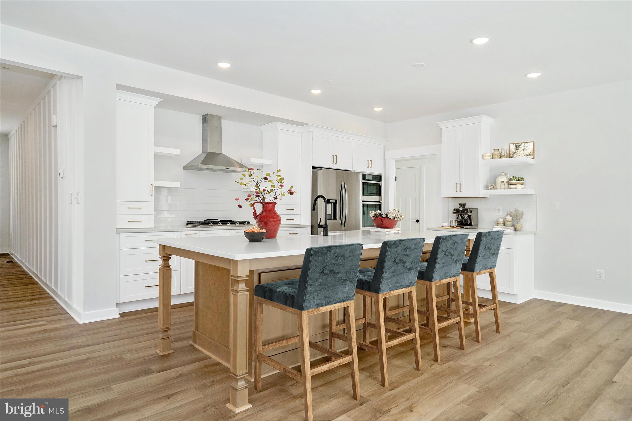 MILLERSVILLE - Residential