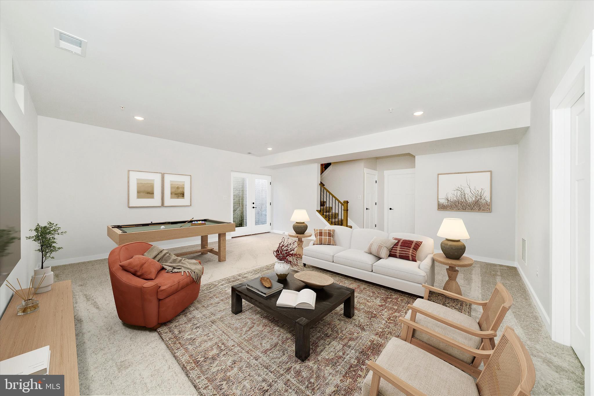 MILLERSVILLE - Residential