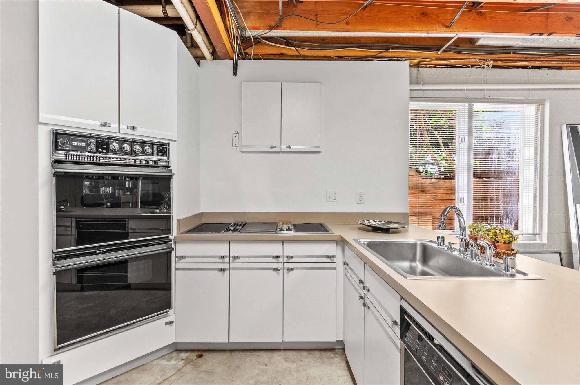 POTOMAC VIEW ESTATES - Residential