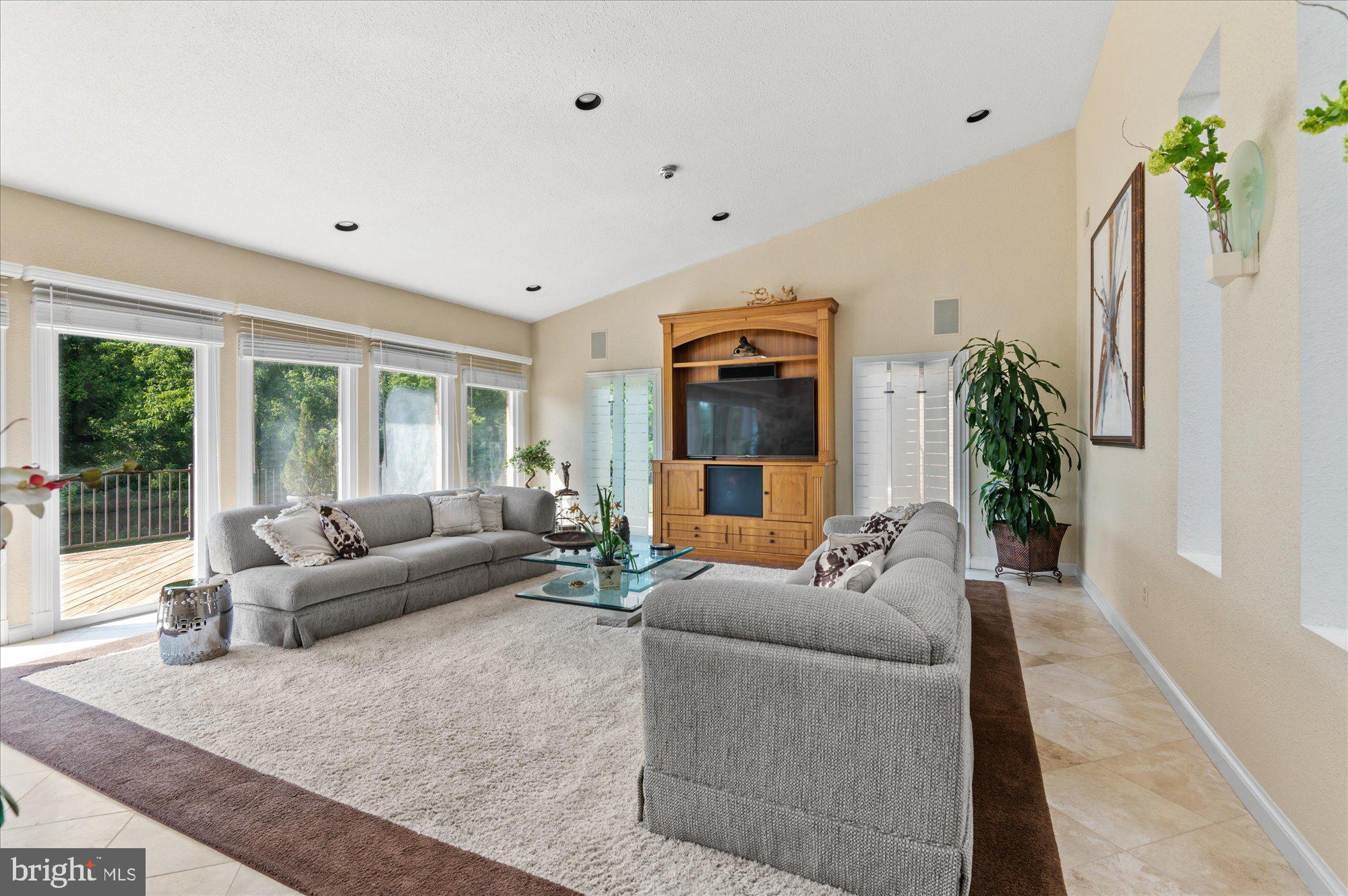 POTOMAC VIEW ESTATES - Residential