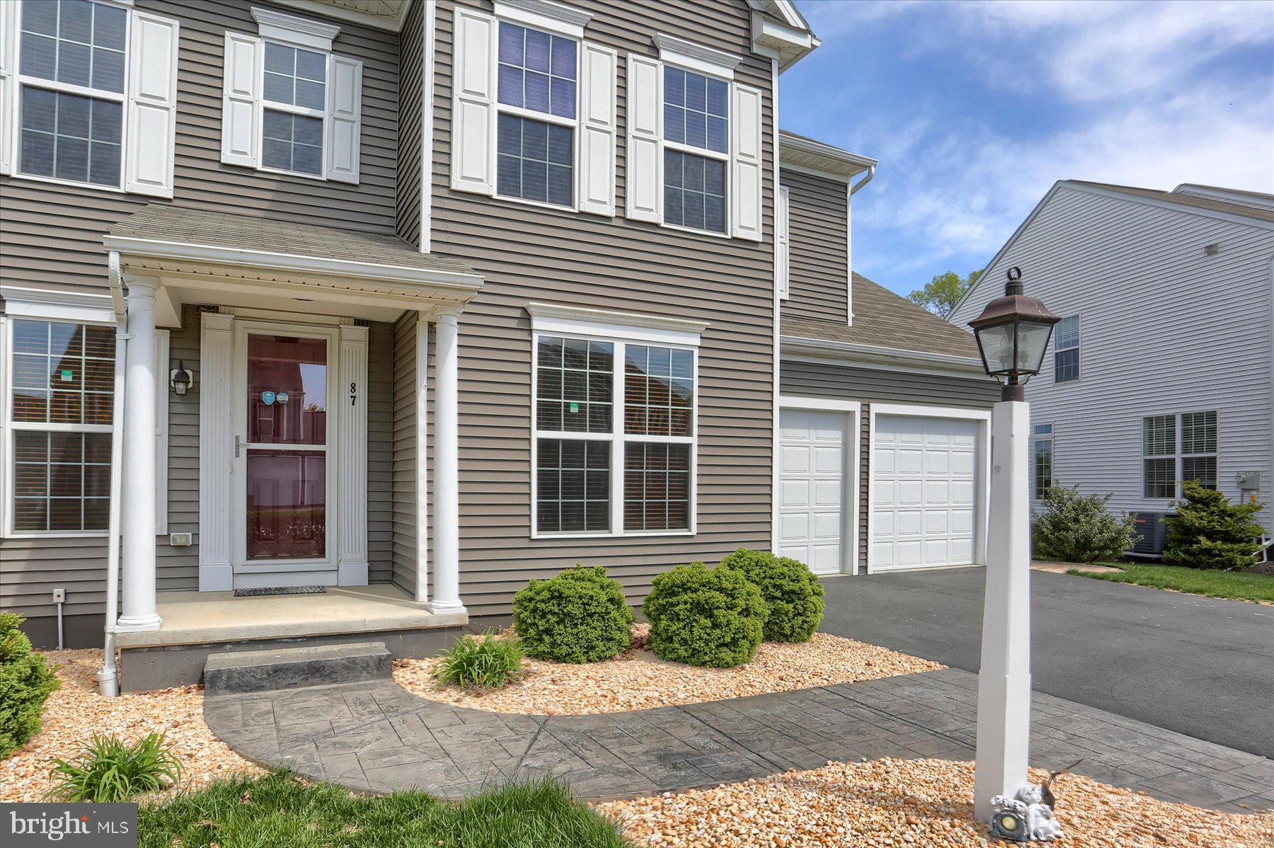 WOODBRIDGE - Residential