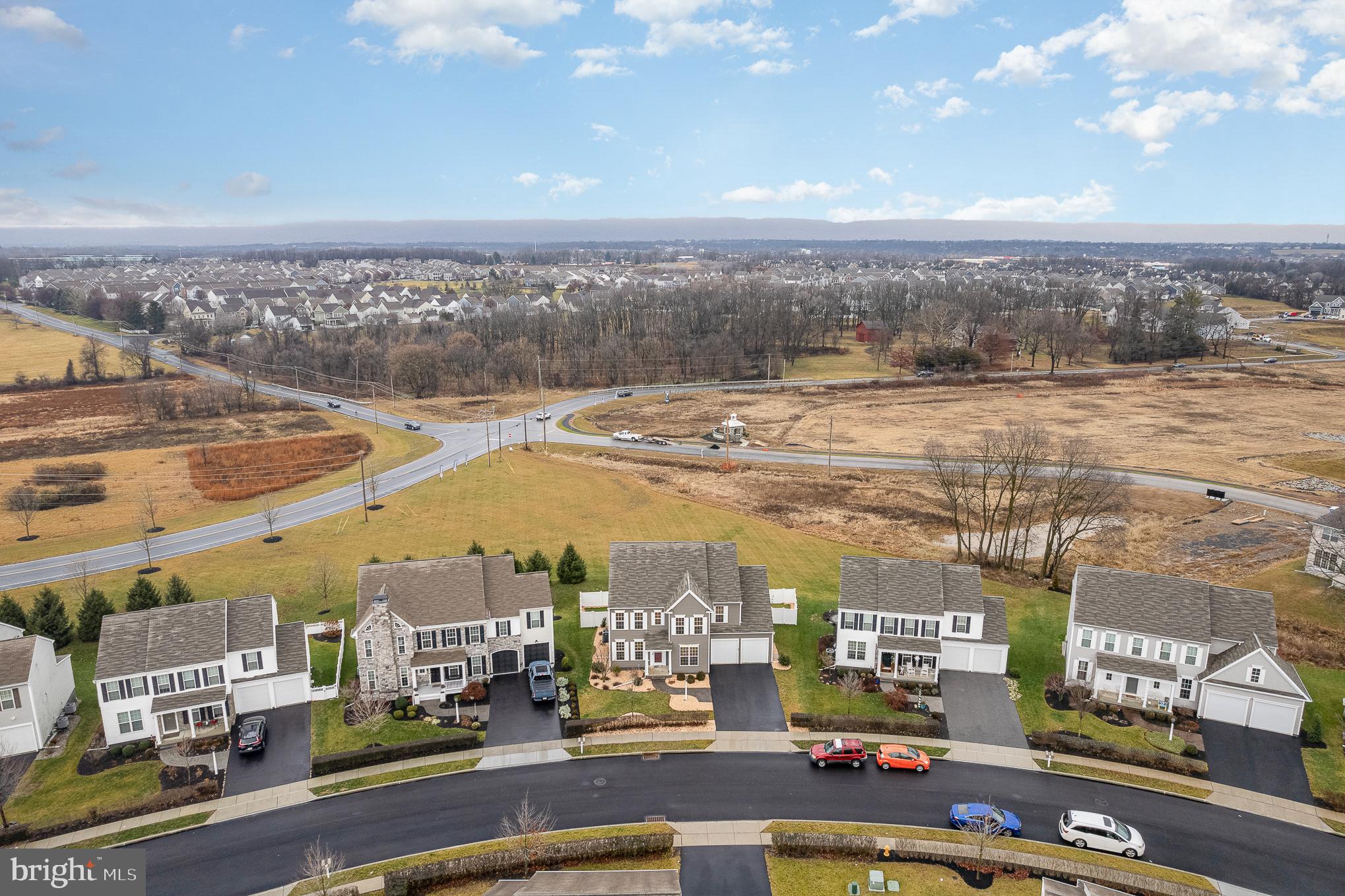 WOODBRIDGE - Residential