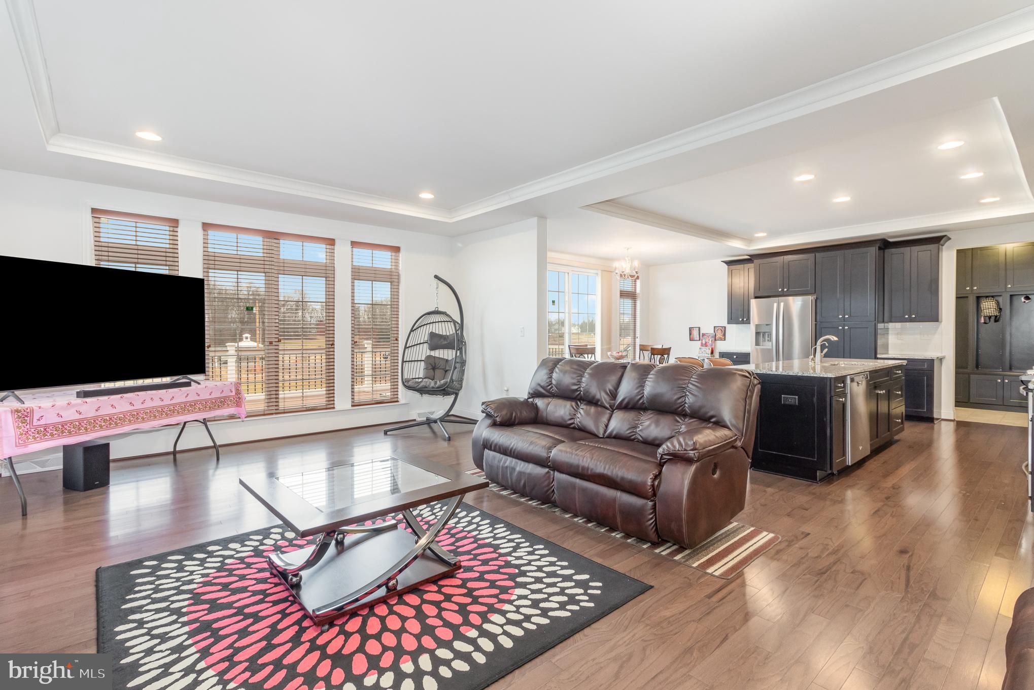 WOODBRIDGE - Residential