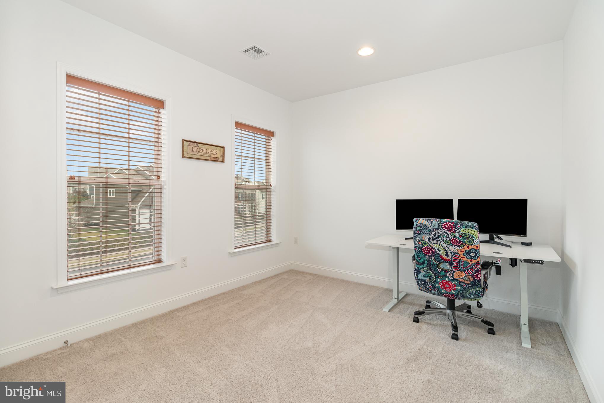 WOODBRIDGE - Residential