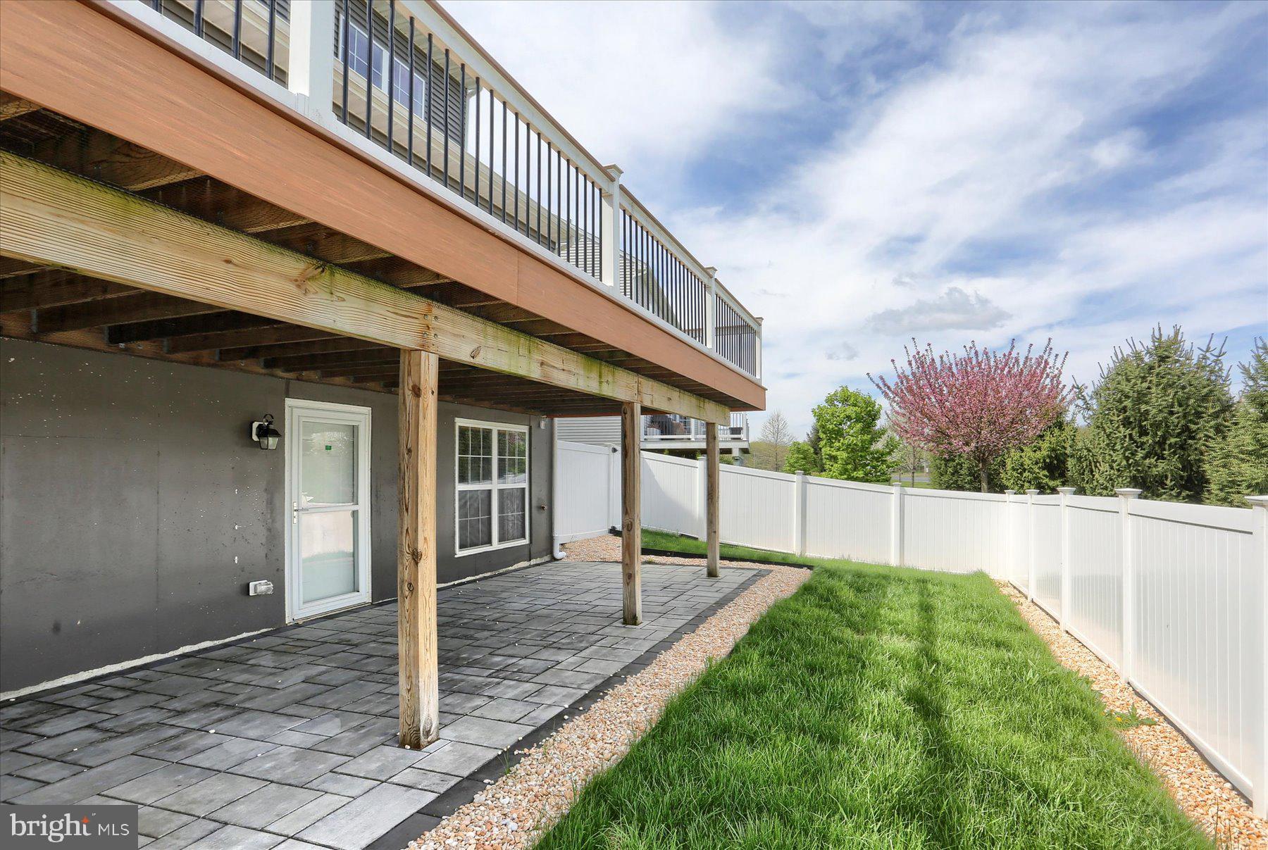 WOODBRIDGE - Residential