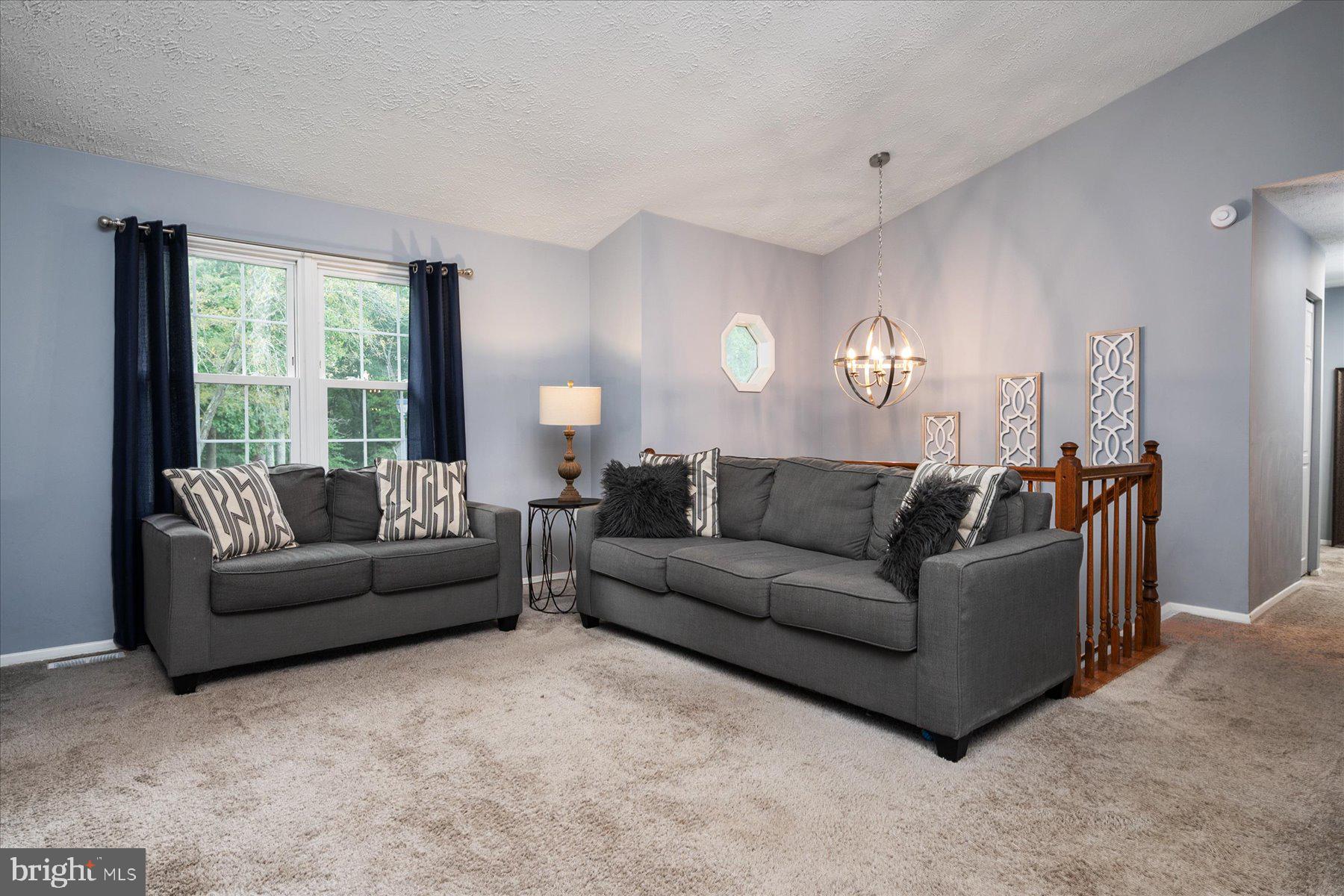 SANDY OAKS - Residential