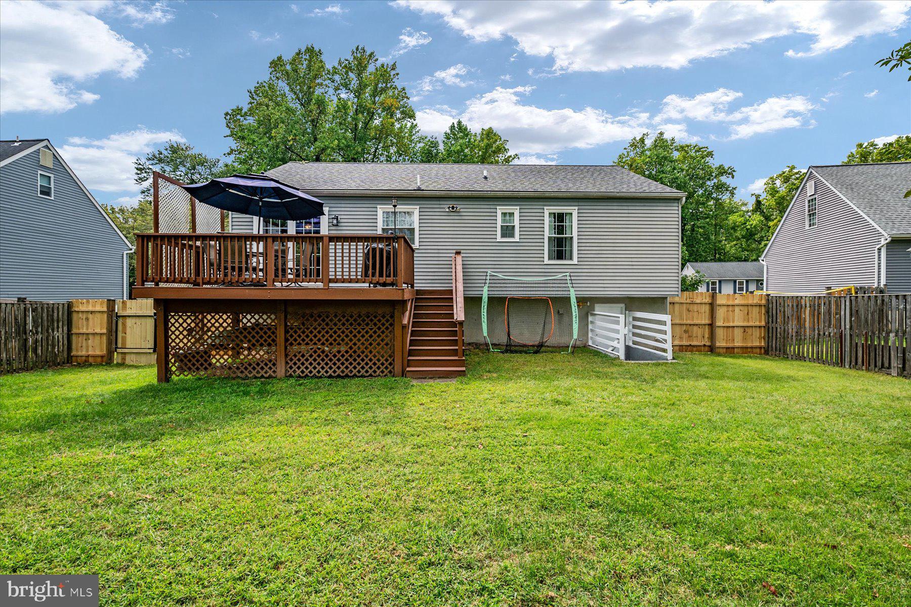 SANDY OAKS - Residential