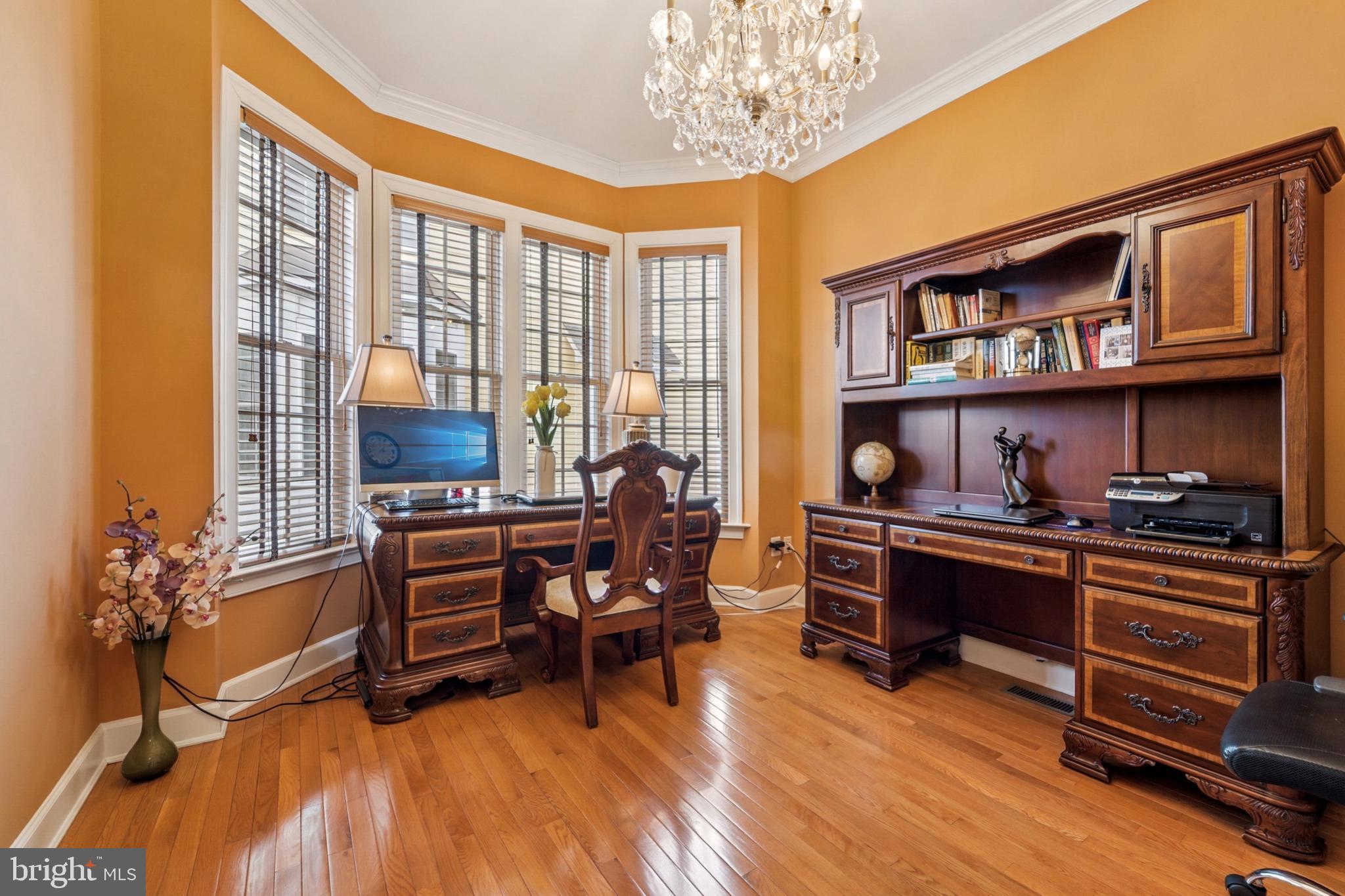 HAMPSHIRE HAMLET - Residential