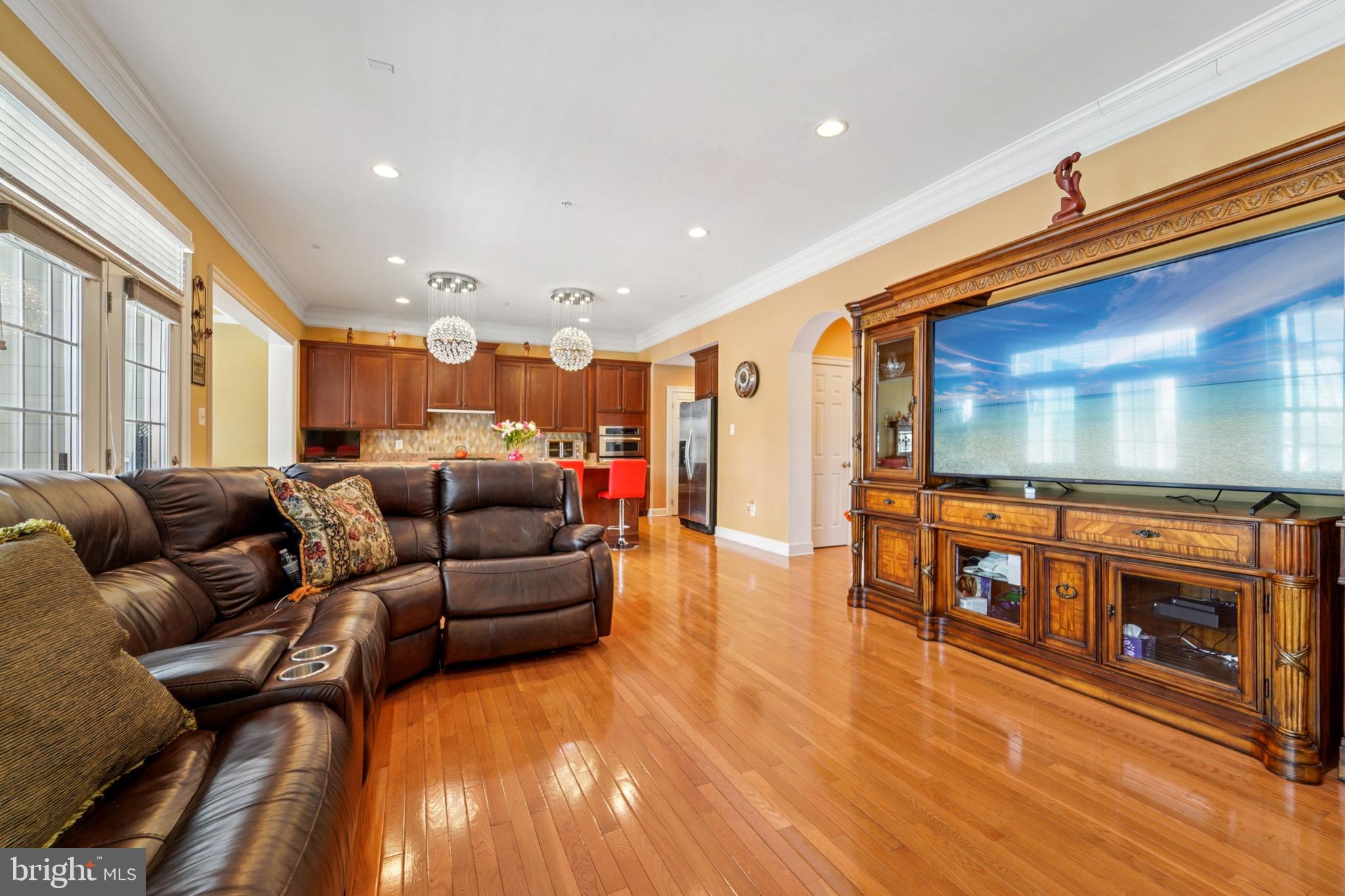 HAMPSHIRE HAMLET - Residential