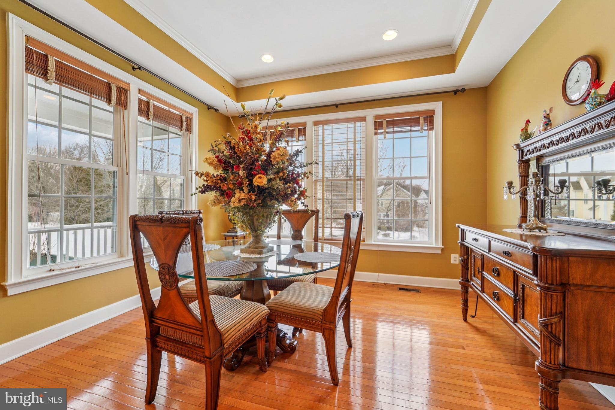 HAMPSHIRE HAMLET - Residential