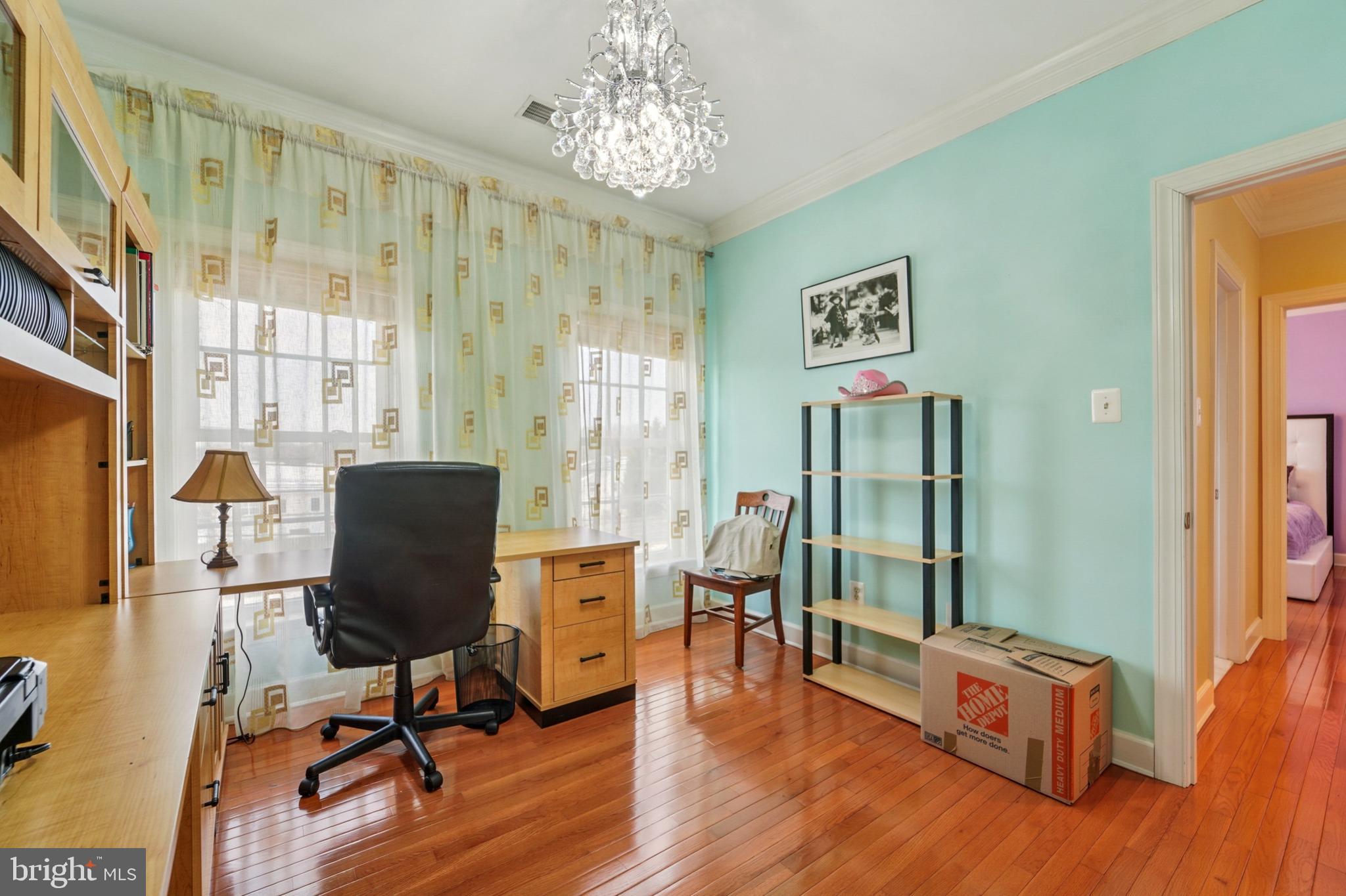 HAMPSHIRE HAMLET - Residential