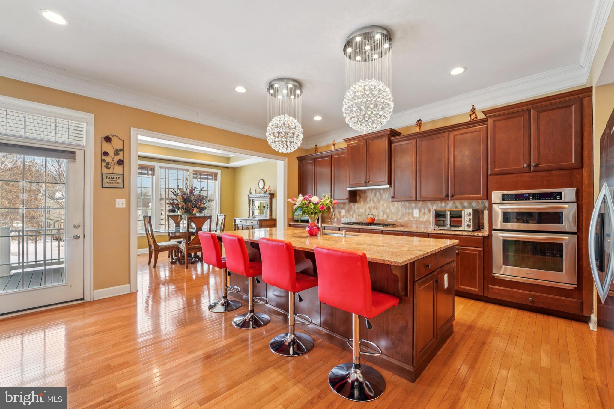 HAMPSHIRE HAMLET - Residential