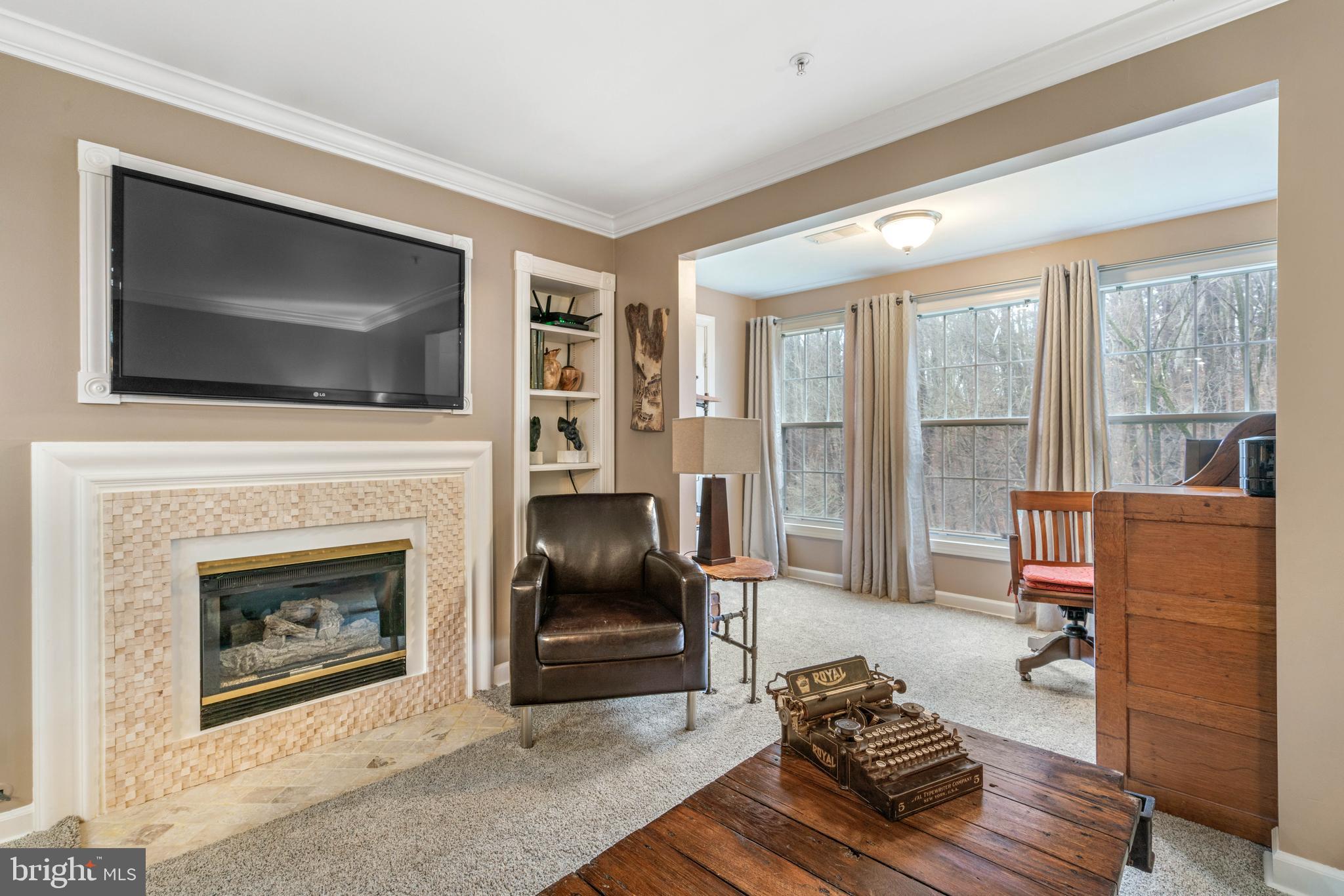 HIGHLAND AT GUNSTON CORNER - Residential