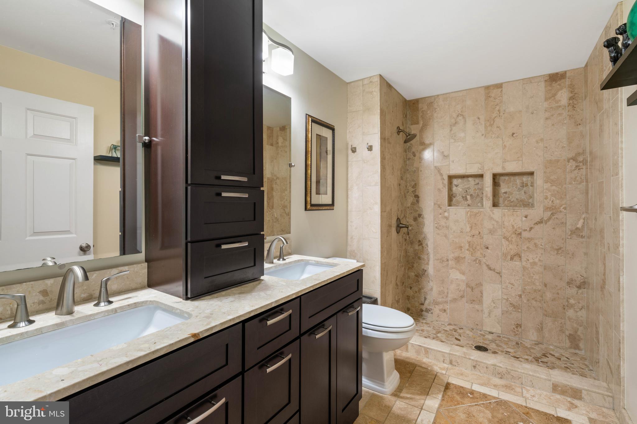 HIGHLAND AT GUNSTON CORNER - Residential