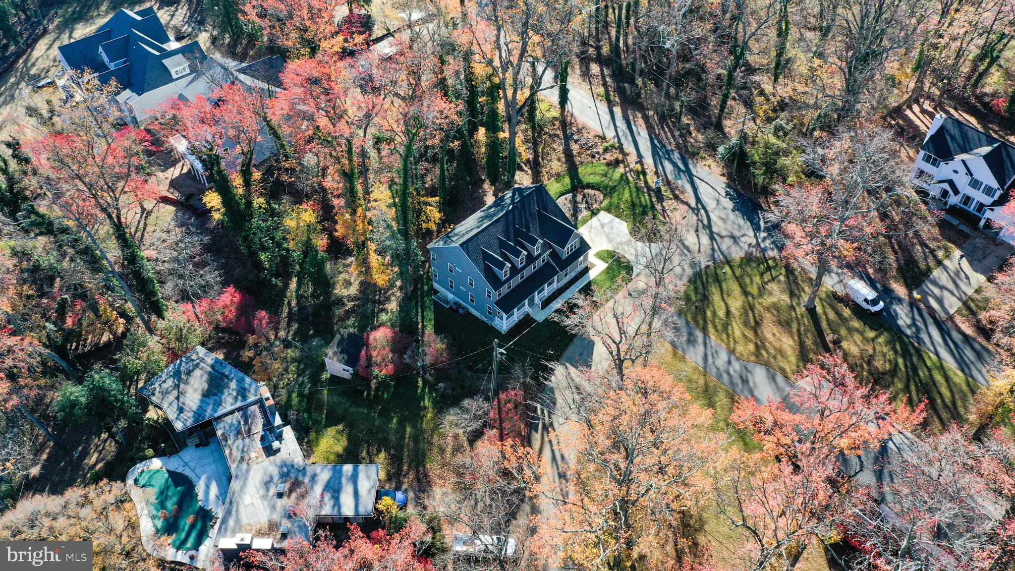 ANNAPOLIS ROADS - Residential