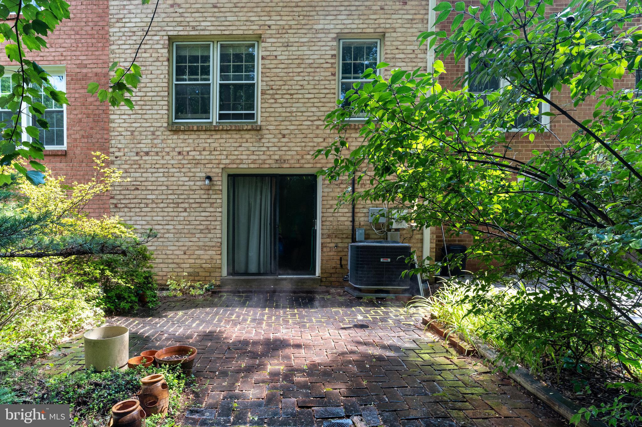 DEEPWOOD - Residential