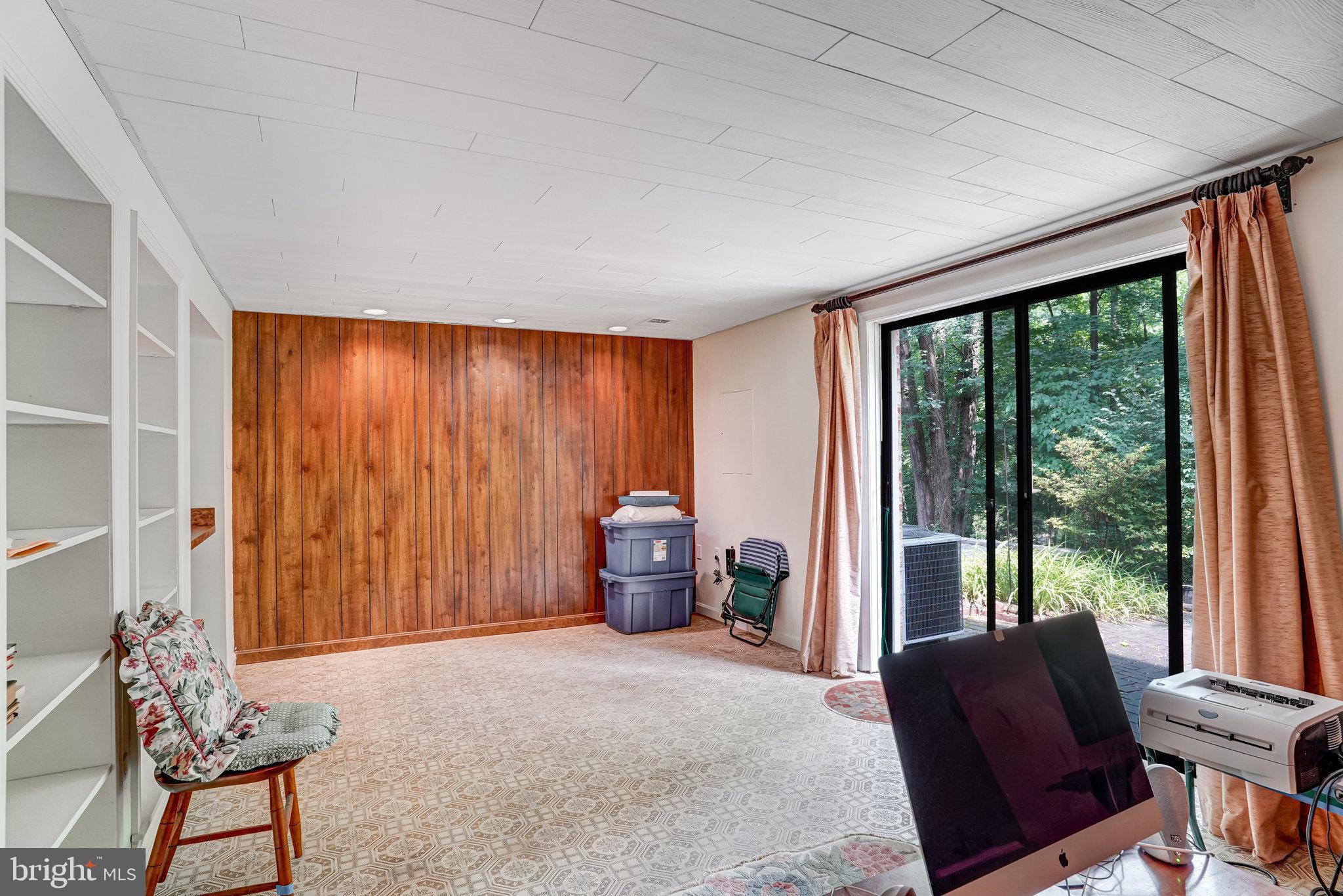 DEEPWOOD - Residential