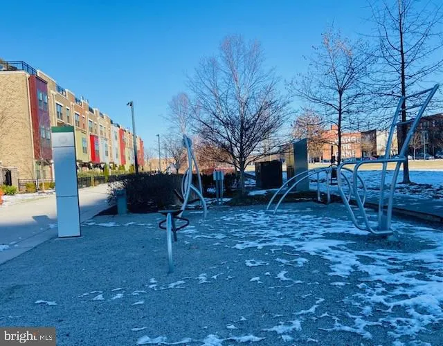 Baltimore, Maryland 21205, United States, 3 Bedrooms Bedrooms, ,3 BathroomsBathrooms,Residential,Contingent,19854