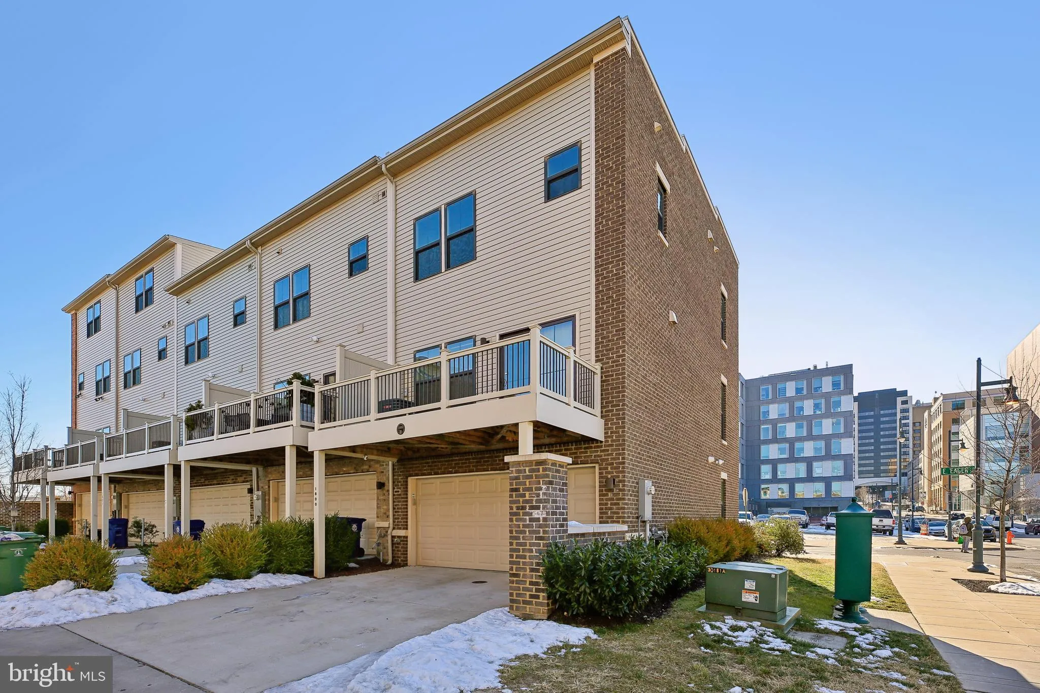 Baltimore, Maryland 21205, United States, 3 Bedrooms Bedrooms, ,3 BathroomsBathrooms,Residential,Contingent,19854