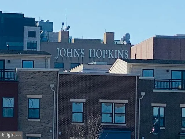 Baltimore, Maryland 21205, United States, 3 Bedrooms Bedrooms, ,3 BathroomsBathrooms,Residential,Contingent,19854