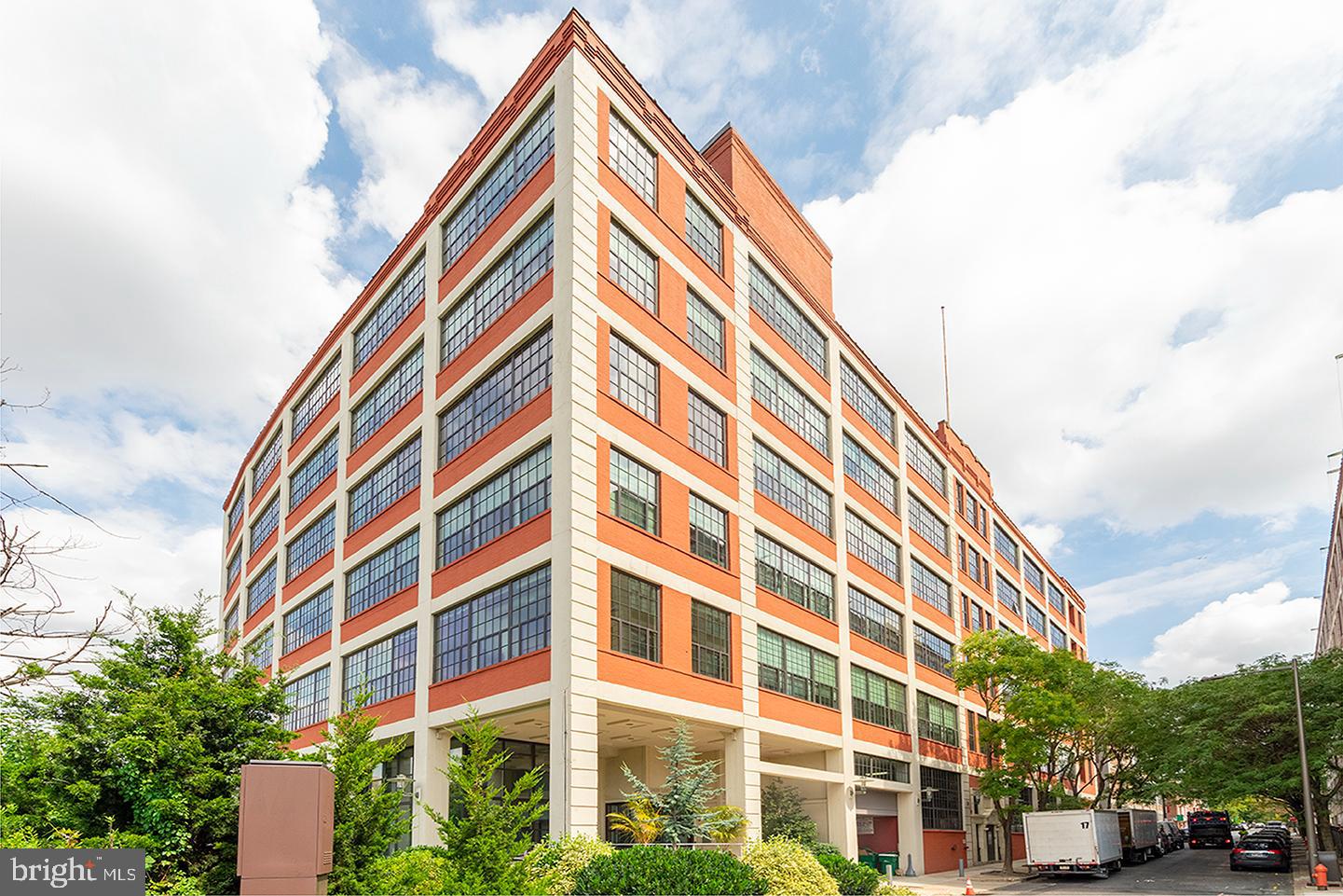 FITLER SQUARE - Residential Lease