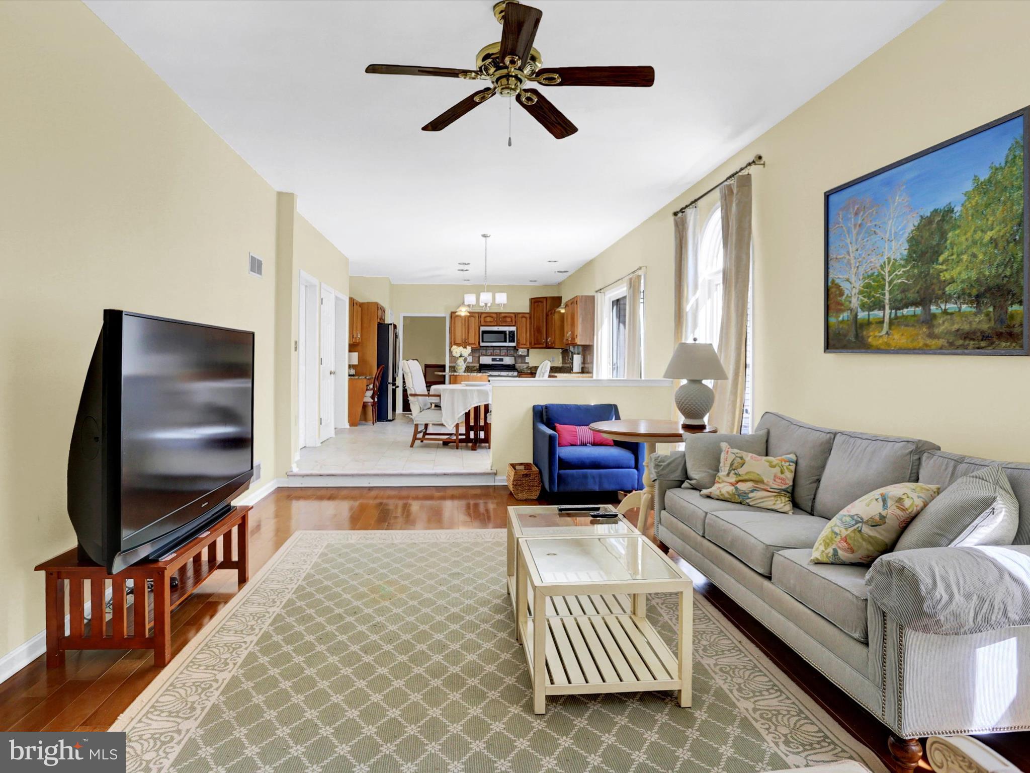 THE OAKS OF N LONDONDERRY - Residential