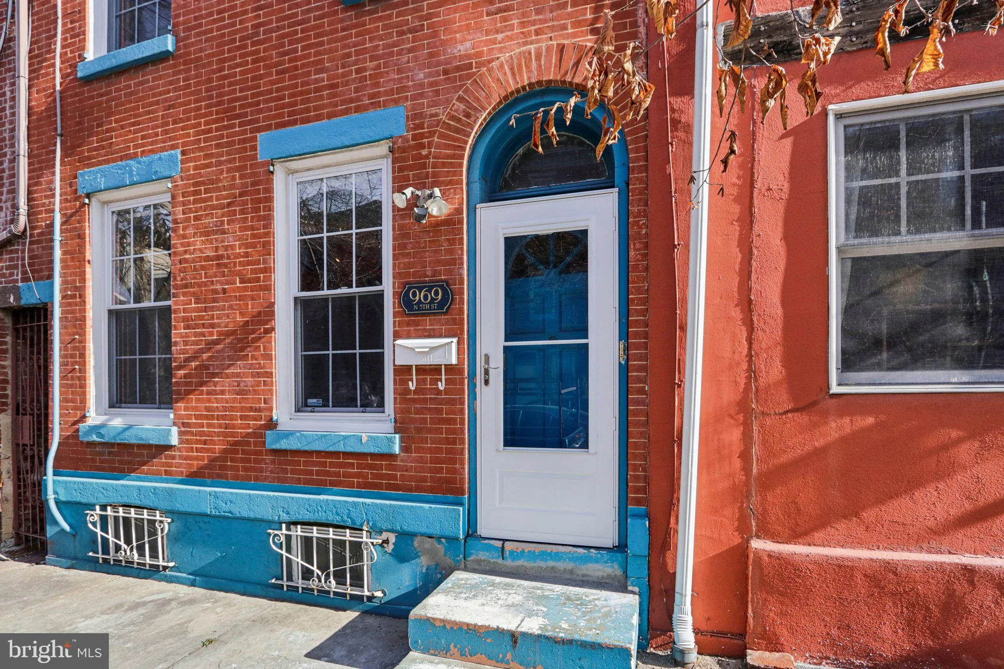 Philadelphia, Pennsylvania 19123, United States, 3 Bedrooms Bedrooms, ,4 BathroomsBathrooms,Residential,Pending,19722